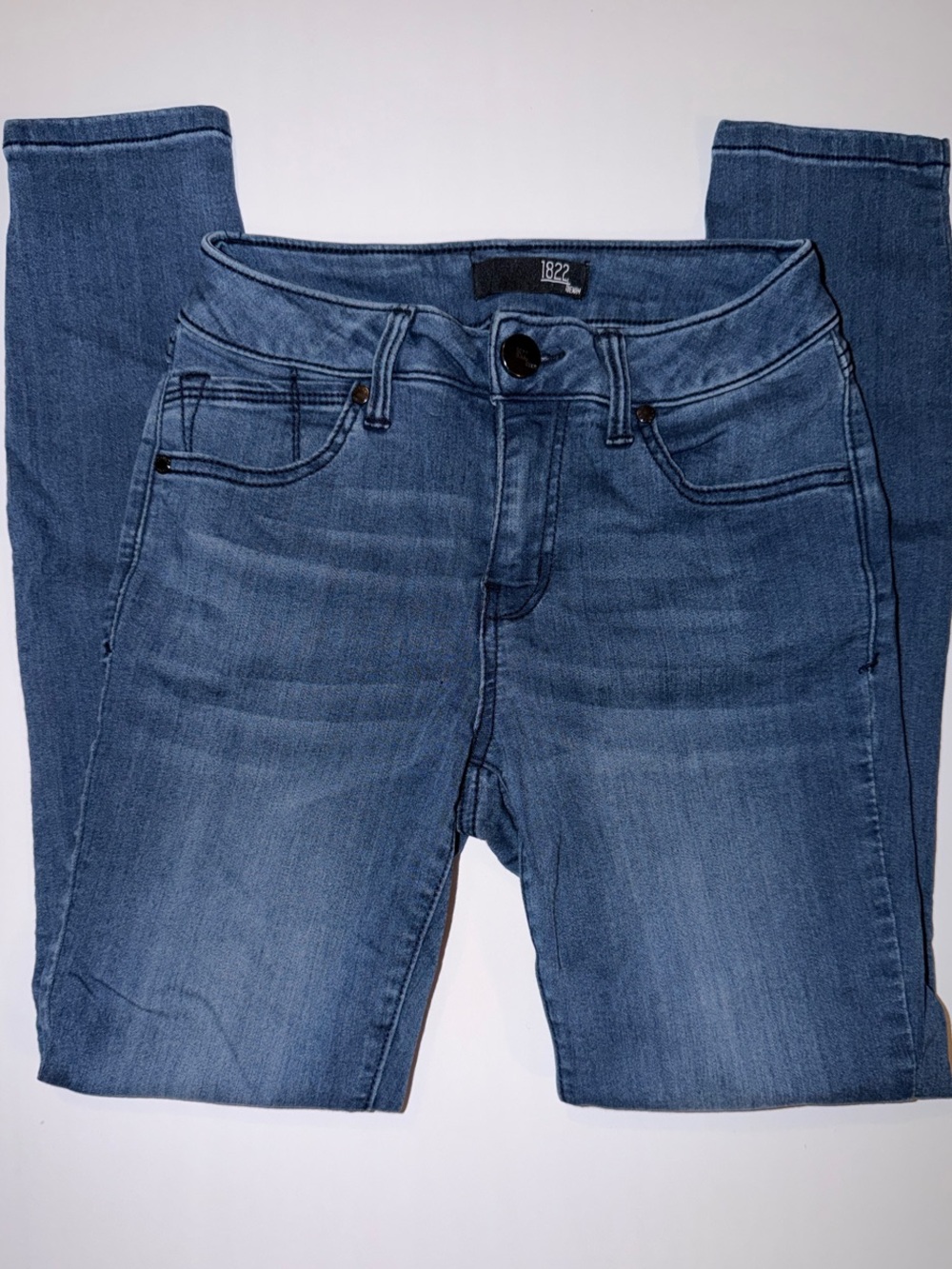 1822 Denim Skinny High-Rise Medium Blue Jeans